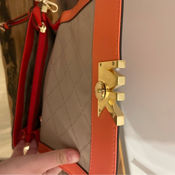 Michael Kors Crossbody Colourblock bag - Picture 5 of 8